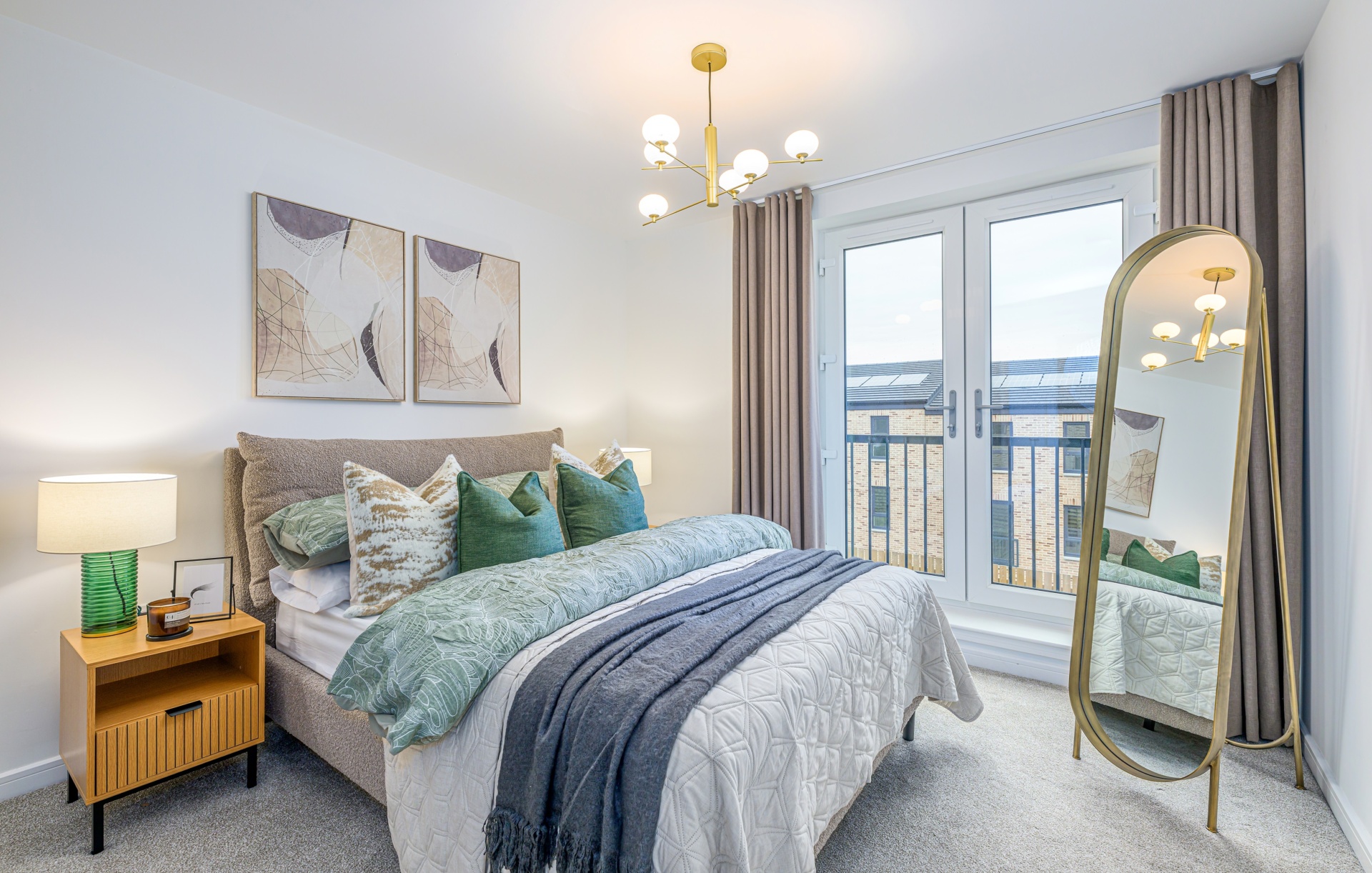 Luxury House Domaine MAJAC 4 levels served by a lift, 4 bedrooms in Scotland