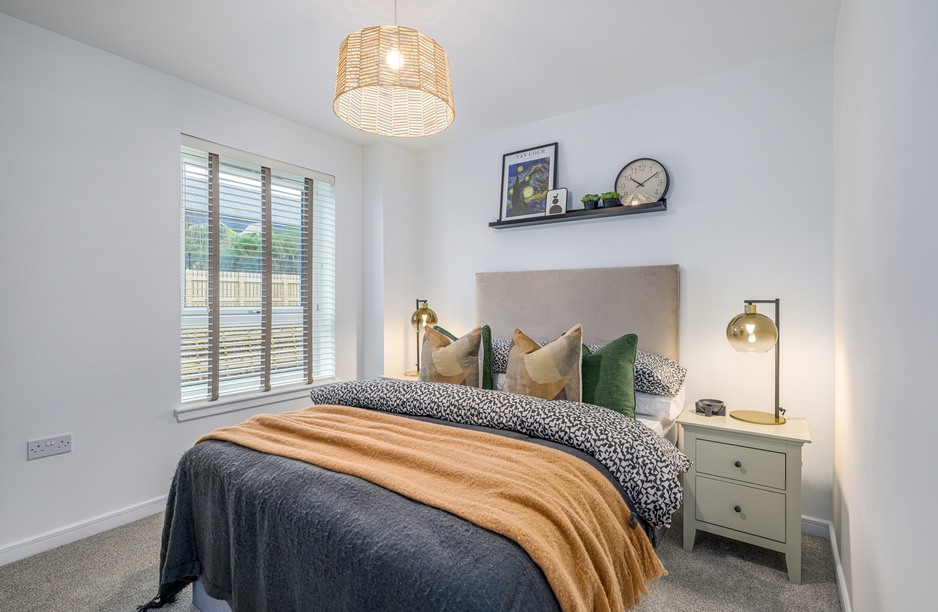 Luxury House Domaine MAJAC 4 levels served by a lift, 4 bedrooms in Scotland